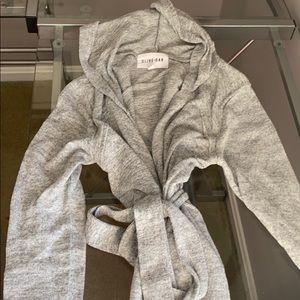 Women’s hoodie tie-wrap